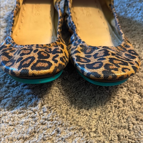 Tieks Leopard flats, size 8 - Picture 3 of 3